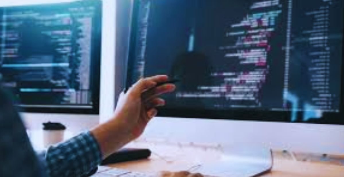 Low-Code vs. Traditional Development: Which Is Right for You?